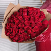 51 red roses Premium Kenya per package